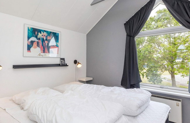 Spacious Villa near Beach in Hadsund - Photo 2