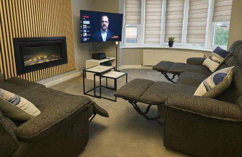 Aldwych house, For Holidays, Contractors & Relocation, Free Parking & Wi-Fi - Foto 3