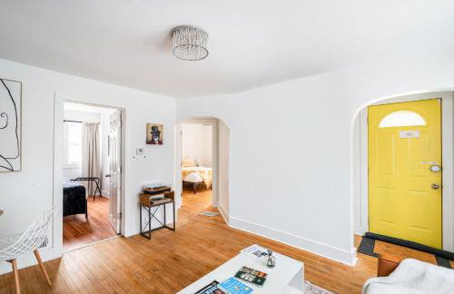 East Side Spa Retreat Near Lake - Foto 21