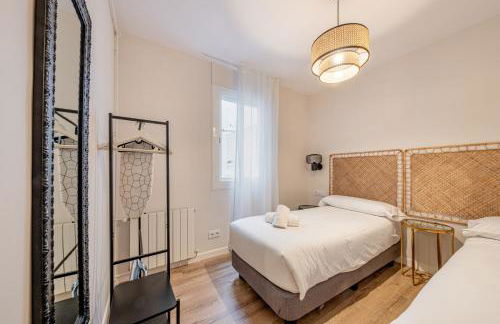 BeBarceloner Eixample Apartments- 4 bedrooms - Photo 10