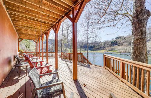 Waterfront Watauga Lake Home w/ Private Dock! - Photo 2