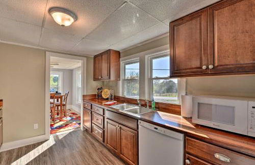 Porch, Fire Pit and Grill Blue Ridge Mtn Cottage! - Foto 9