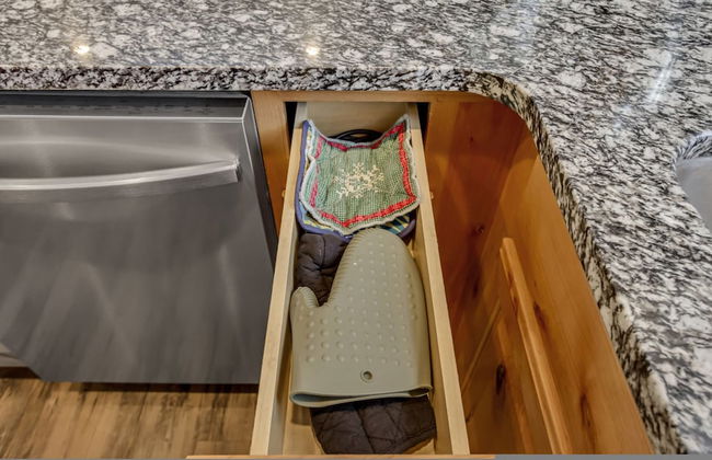 3 Bed 2 Bath King Beds With Smoker Grill - Foto 18