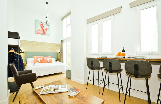 NineSuites - Photo 20