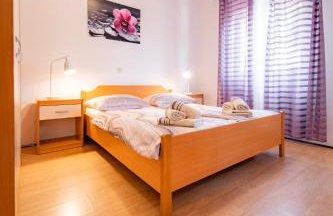 Apartments Lores - Photo 57