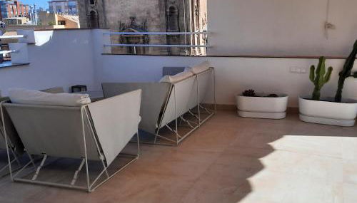 Penthouse with sunny Terrace by Cathedral - Foto 1