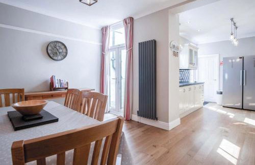 Overland Road – 4 Bedroom House – Mumbles - Foto 104
