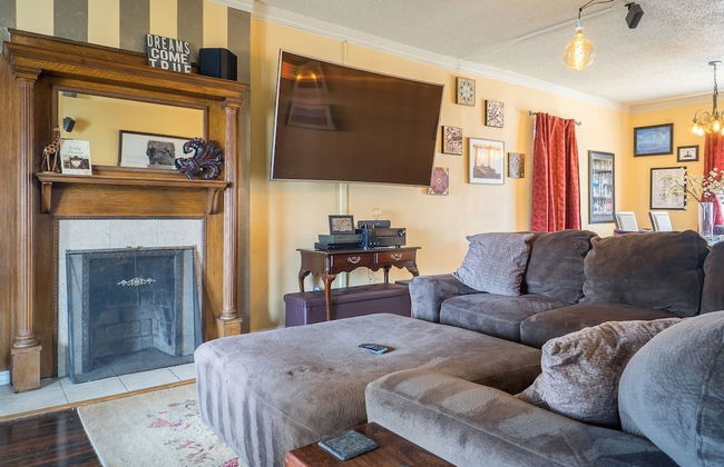 Cannabis Castle Historic Home in Baker District - Foto 36