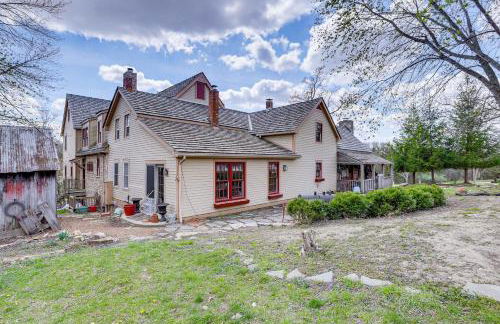 Spacious and Historic Cabin in New Haven with Pond! - Foto 37