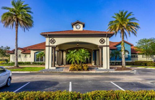 Family Nest 4-Bedroom Home Near Disney World - Photo 74