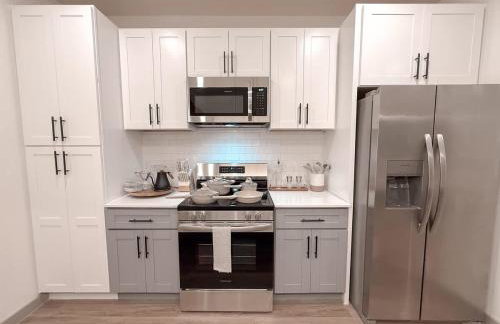 Alluring Studio - DT - DeepEllum - LowerGreenville - Photo 13