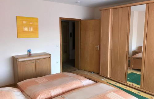 Apartment Freistehendes Ferienhaus mit Südbalkon by Interhome - Foto 8