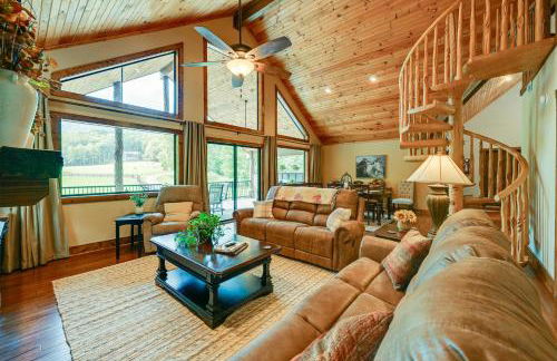 28 Acres Home with Barn and Fire Pit Near Franklin! - Foto 5