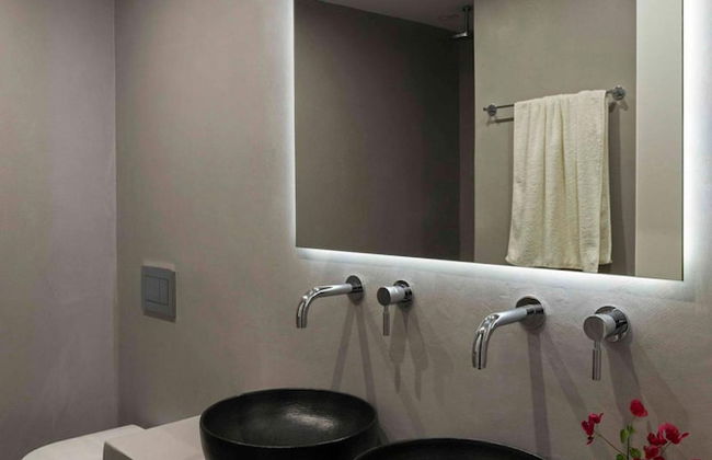 Phos Villas Tinos - Helios Villa With Private Pool and Sea View 96m - Photo 7