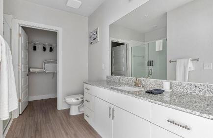 Landing Beautiful 1BD Gym - Foto 34