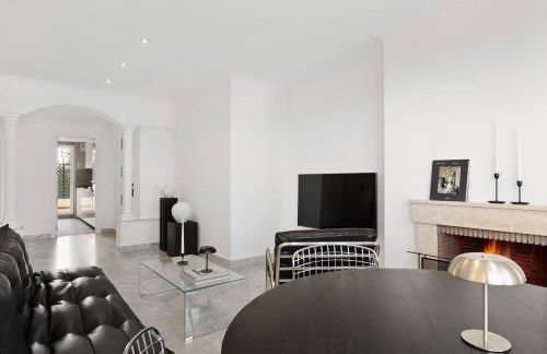 Unmatched Location, Breathtaking Views, Garage - Foto 6