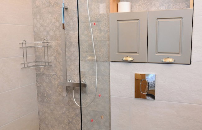 Villa Letizia near Pirin Golf Resort - Photo 22