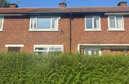 The Olive House - 4 Bedroom, Sleeps 8, Contractors Welcome - Foto 15