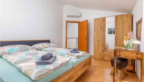 2 Bedroom Lovely Home In Musalez - Foto 4