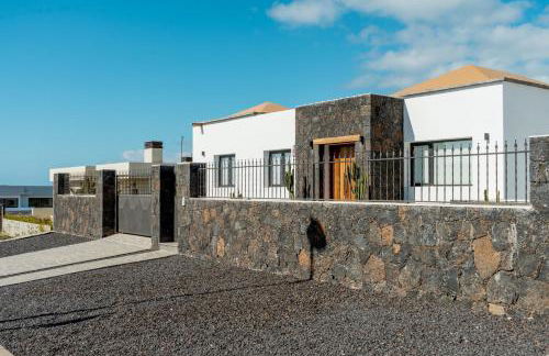 Sea Breeze Heated Pool Sea View - Foto 46