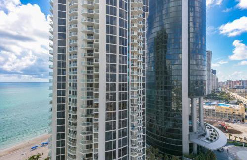 Steps to the Sand Beachfront Escape- 25th Floor Views - Foto 64