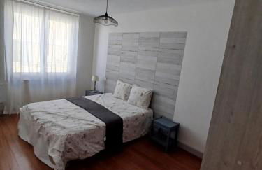 T3 au 1er étage sans ascenseur - Foto 9