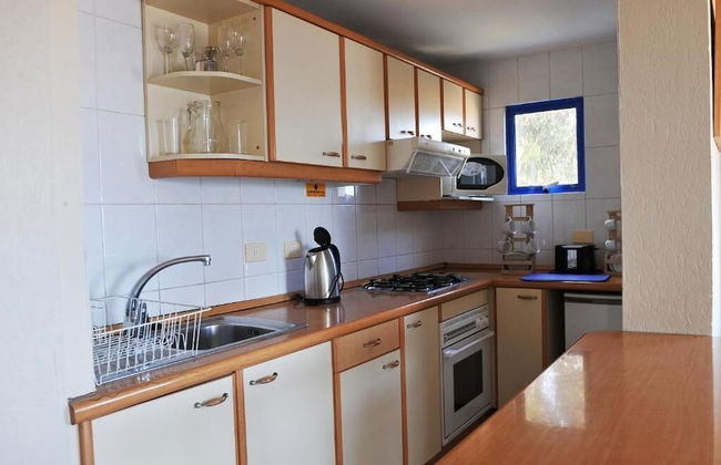 MR Mar Suites - Photo 18