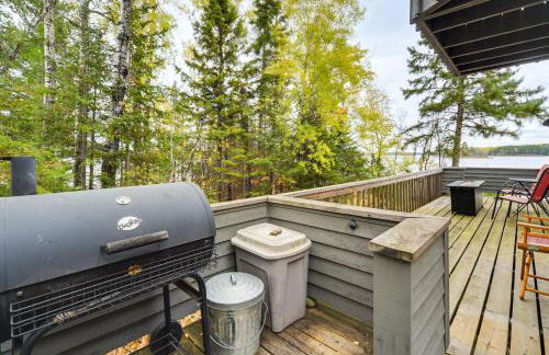 Private Peninsula! Modern-Rustic Fall Lake Cabin - Foto 26