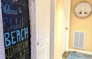 Beach gem! Hot Tub/EV/2bd/3.7mi beach/.5mi outlets - Foto 45