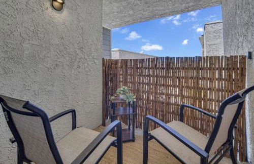 Point Loma 2BR Townhome w Parking in Prime Location - Foto 39