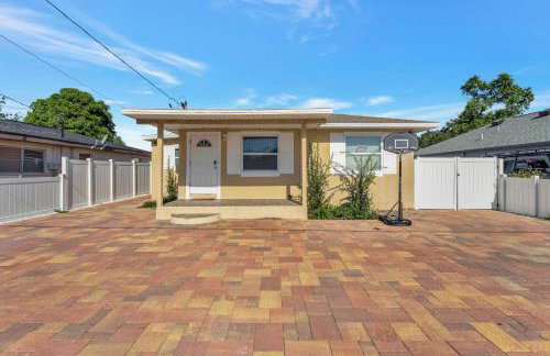 Sunny Tampa Home Near Downtown & Stadiums - Foto 24