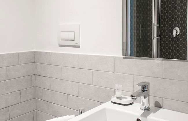 Rome Center Rooms - Photo 33