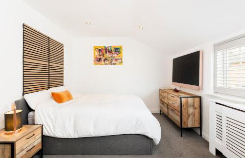 Stylish Modern 2 Bed with Parking - Pass the Keys - Foto 18