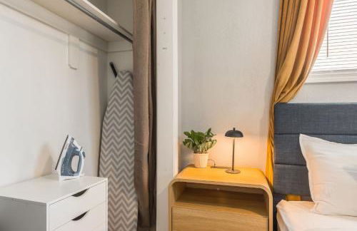 Home in Kansas City 15 mins to KCI with a KING bed and workspace - Foto 8