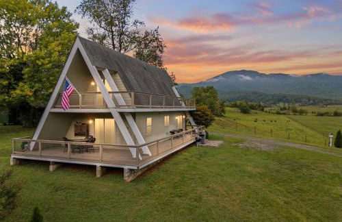 Old Rag A-Frame: Mountain Views Hot Tub Fire Pit - Foto 1