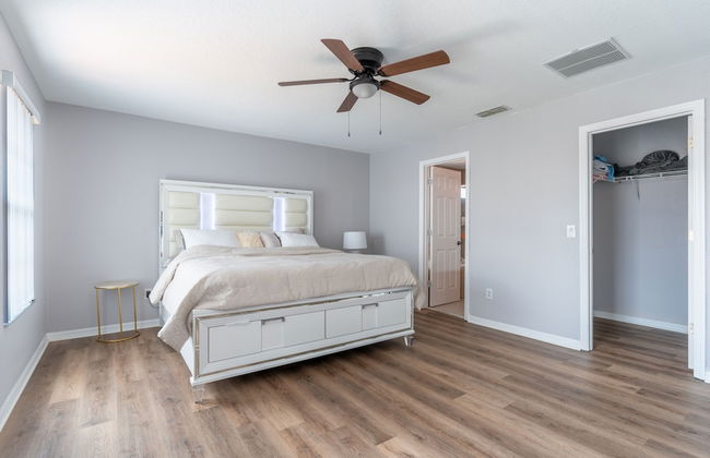 Poolside Serenity Near Disney World 4 Bedroom Home by RedAwning - Foto 3