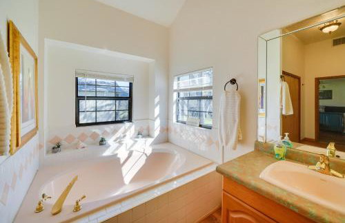 Quiet Bandera Country Home with Medina River Access! - Foto 16