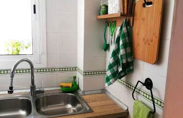 IDEALLY located on BEACH - Foto 25