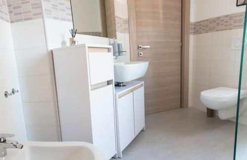 Mansarda in centro - Relax a due passi dal Lago Maggiore - Foto 20