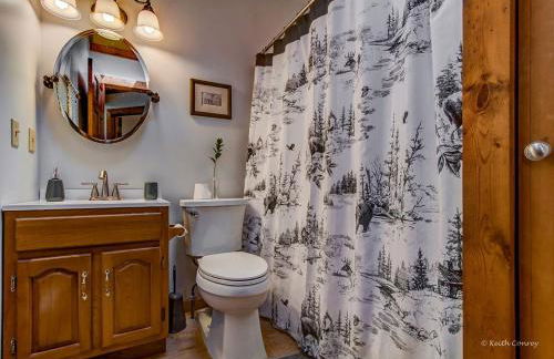 Private Cabin Rental with Wood-Burning Fireplace in Canadensis, Pennsylvania - Foto 10