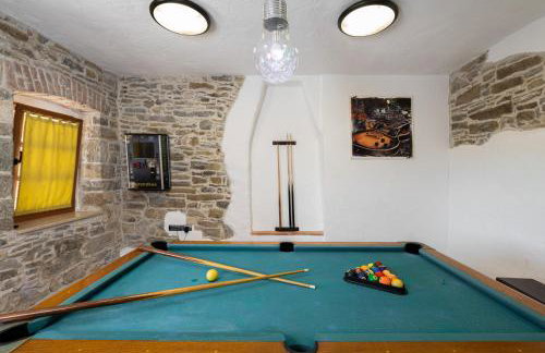 Villa Denis Village in Central Istria for 28 people pet friendly complex of 4 stone houses - Photo 21