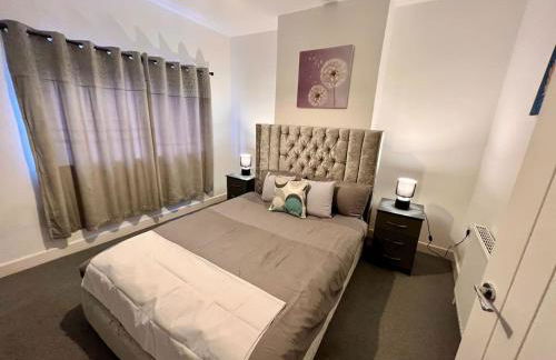 4 Bedroom Terrace house Near Town Center Wellingborough - Photo 15