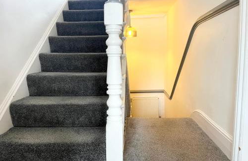 Spacious Home Near Seafront & Train Station 5 Bed Sleeps 10- Central Penzance - Foto 26