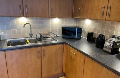 Lux Waterfront 2 bed Apt, V&A 10min walk, St Andrew's Golf 25min drive - Foto 16