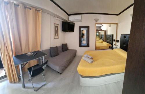 Style Apartments City Center - Photo 11