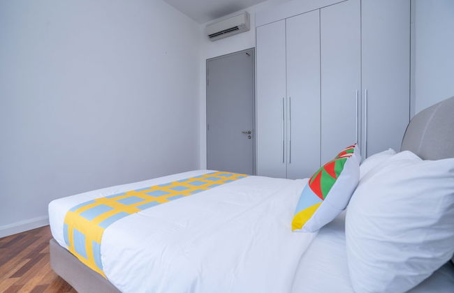 OYO Home 89725 Beautiful 3br Grand Medini - Foto 12