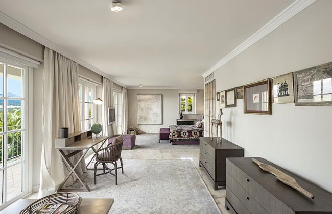 Sea-view Villa Near Port - Foto 16