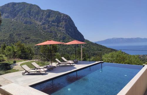 Villa Paulina - Photo 1