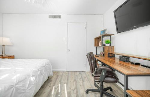 Oceanfront Jewel - Remodeled to Perfection - Foto 13