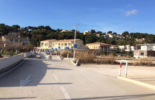 Front de mer les pieds dans l'eau - Foto 13